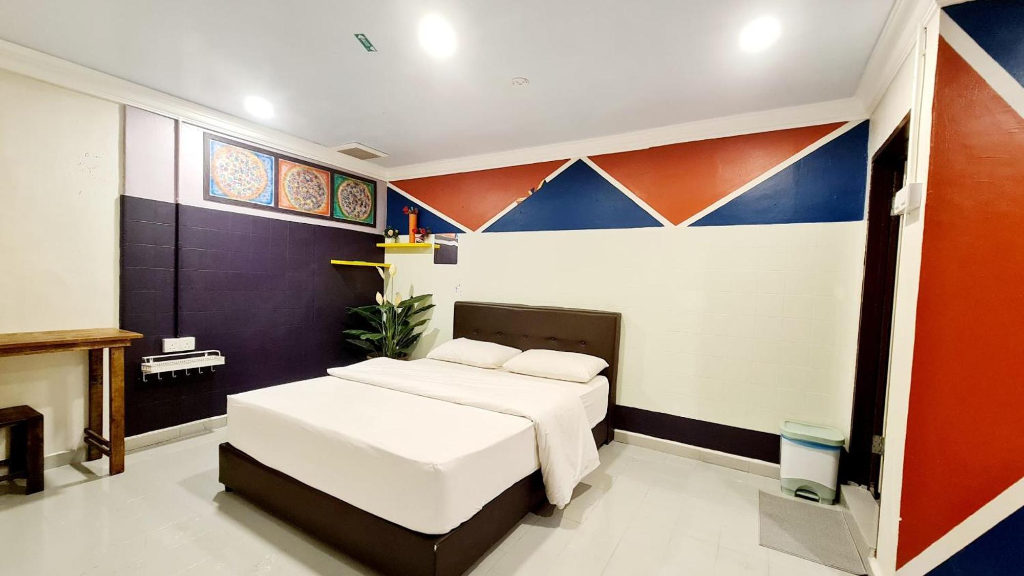 Pine Lodge By Evr Previously Yss Indrawasih Perai Ngoại thất bức ảnh