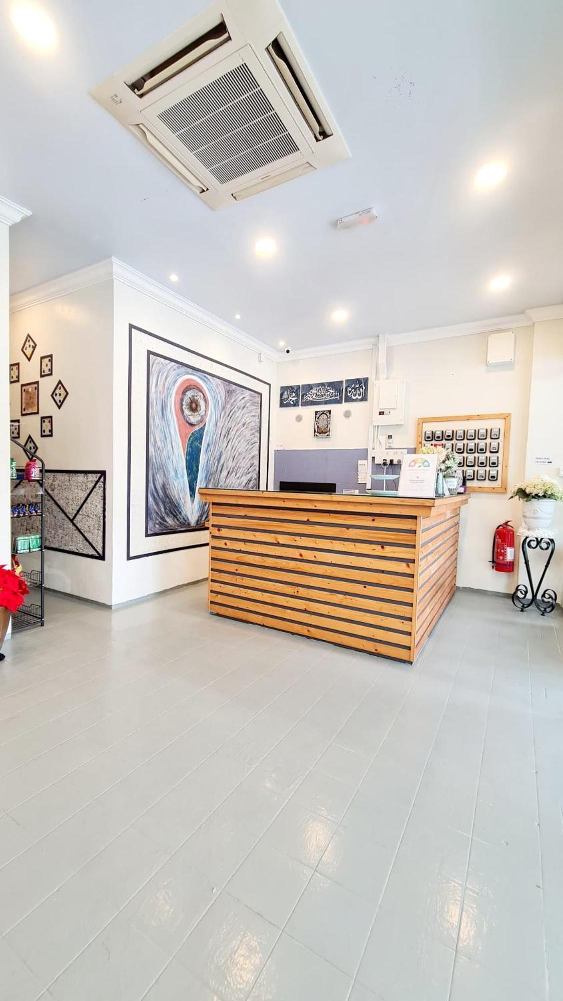 Pine Lodge By Evr Previously Yss Indrawasih Perai Ngoại thất bức ảnh