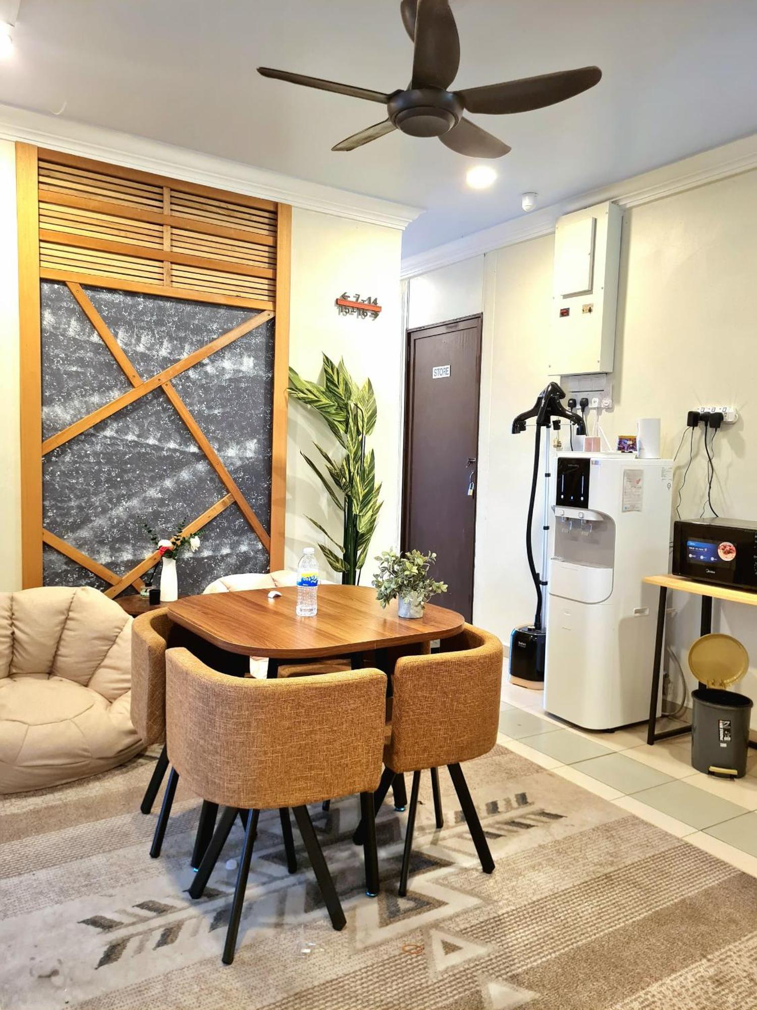 Pine Lodge By Evr Previously Yss Indrawasih Perai Ngoại thất bức ảnh